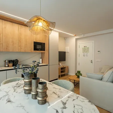 Monumental Peten By Manlia Alicante