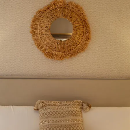 Monumental Peten By Manlia * Alicante