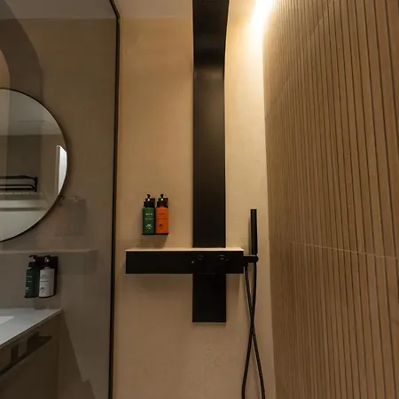 Monumental Peten By Manlia *