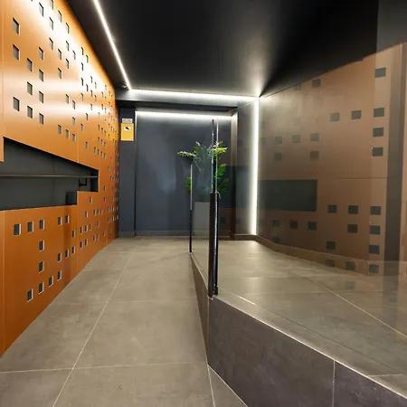 Monumental Peten By Manlia *